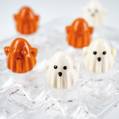 Chocolate World's ghost mould casts twenty-four 12 g ghosts per fill, each 26 x 30 mm of friendly spookiness that flies off the counter from late September.