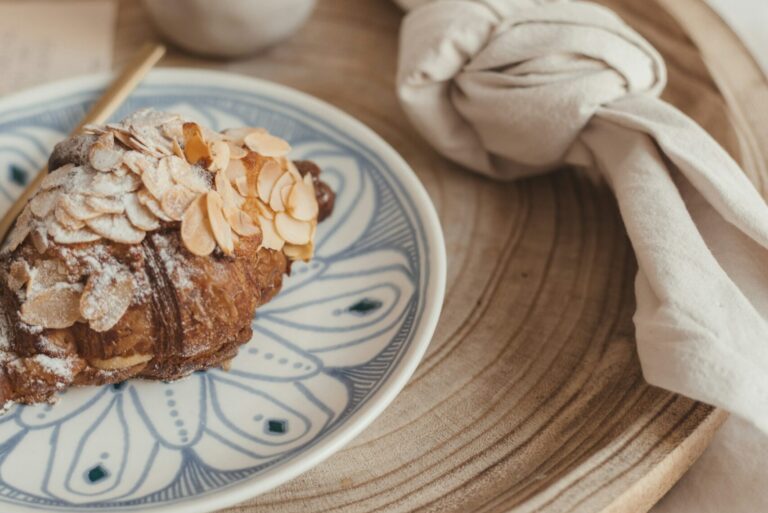 maddi-bazzocco-ZHBK_o_KkMk-unsplash