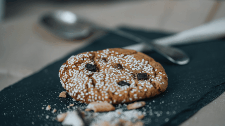 tahini cookie with sesame seeds